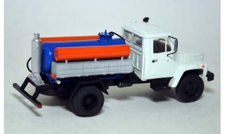 ГАЗ-3307 УДОМ, масштабная модель, scale43