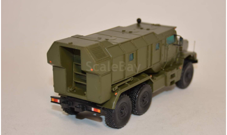 Кит Урал Тайфун, сборная модель автомобиля, scale43