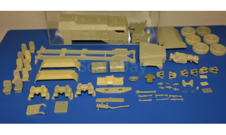 Кит Урал Тайфун, сборная модель автомобиля, scale43