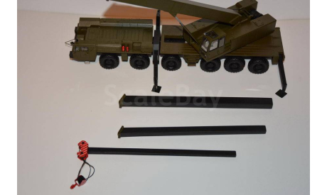Кит  КС-7571 кран стреловой для монтажа вышки 40В6МД, сборные модели бронетехники, танков, бтт, scale43, Москвич