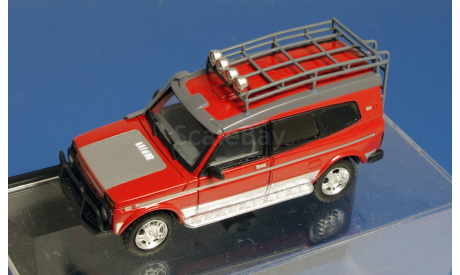 кит  комплект тюнинга для НИВА  ЛАУРА, сборная модель автомобиля, scale43
