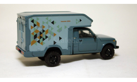 Кит Нива ВИЗ-2346 фургон, сборная модель автомобиля, 1:43, 1/43
