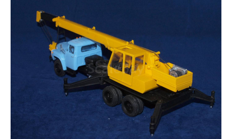 Транскит Автокран КС-3575, сборная модель автомобиля, ЗИЛ, scale43