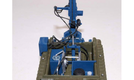 кит Буровая установка УГБ -001.600 ГТС, сборная модель автомобиля, scale43