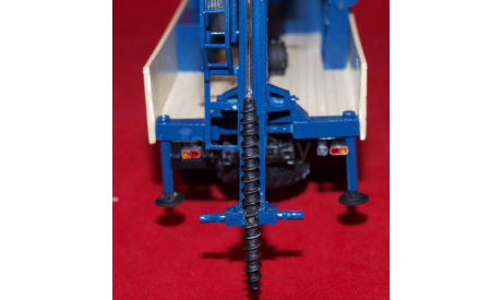 кит Буровая установка УГБ  на шасси КАМАЗ, сборная модель автомобиля, scale43