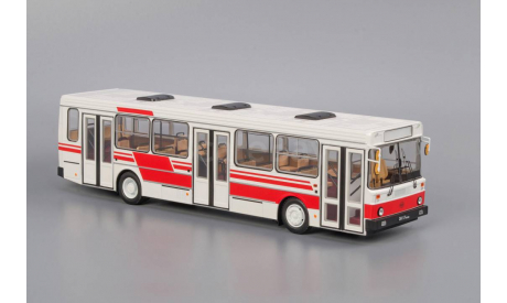 Масштабная модель 5256 бело-красный Classicbus, масштабная модель, ЛиАЗ, 1:43, 1/43