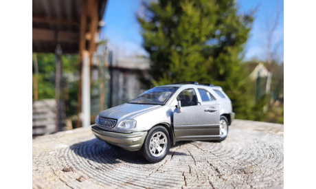 Kinsmart,Bburago,Jada,New Ray, масштабная модель, scale35, Lexus RX 300