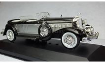 Chrysler Imperial Le Baron 1933, масштабная модель, White Box, scale43