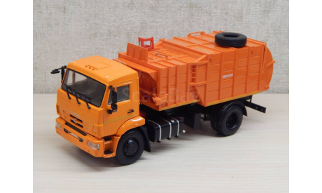 KAMAZ-43253 Мусоровоз с манипулятором МКМ-4503, масштабная модель, КамАЗ, scale43