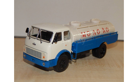 Маз-5334 АЦПТ-5,6, масштабная модель, 1:43, 1/43, Наш Автопром