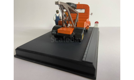 SERVICE RENAULT GALION Эвакуатор с фигурками, масштабная модель, scale43