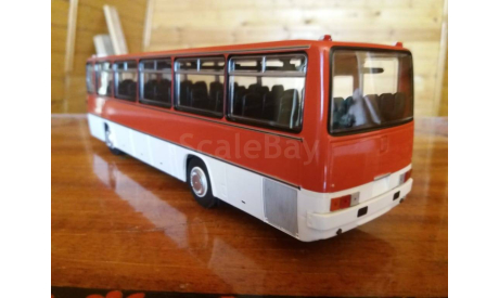 Икарус 256.54 красный с белой юбкой С РУБЛЯ, масштабная модель, Ikarus, DEMPRICE, 1:43, 1/43