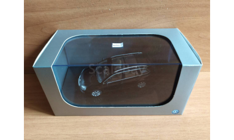 VW  Golf  V Variant. Универсал (2007)., масштабная модель, Volkswagen, Autoart, scale43