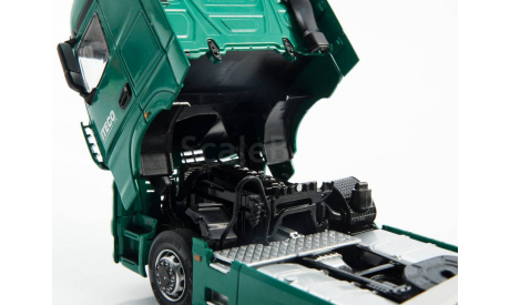 КАМАЗ-54901 с полуприцепом НЕФАЗ-93341 Iteco 102989, масштабная модель, ПАО КАМАЗ, scale43
