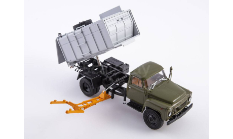 Мусоровоз КО-413  (ГАЗ-52) 103429, масштабная модель, Автоистория (АИСТ), scale43