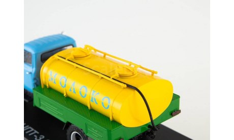 SSM1332 АЦПТ-3,3 (ГАЗ-53) Молоко, масштабная модель, 1:43, 1/43, Start Scale Models (SSM)