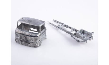 Сборная модель IFA W50LA LAK-2 кунг (ИФА) 1569AVD, сборная модель автомобиля, AVD Models, scale43