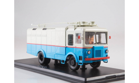 Грузовой троллейбус ТГ-3 бело/голубой SSM4049, масштабная модель, scale43, Start Scale Models (SSM)