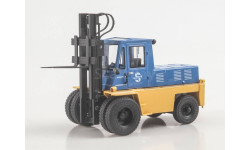 0039MP Львовский автопогрузчик АП-4014 (жёлто-голубой)