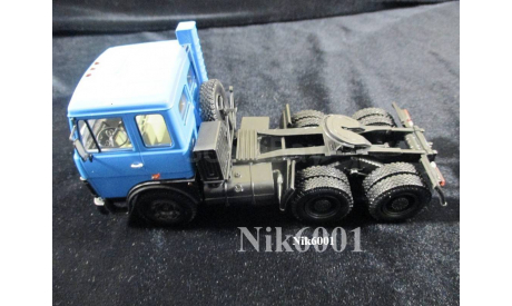 Н796 МАЗ 6422 седельный тягач (1981-1985), синий, масштабная модель, 1:43, 1/43, Наш Автопром