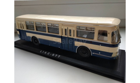 ЛиАЗ-677 бежево-синий 04002B, масштабная модель, scale43, Classicbus