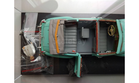 ЗиС 110Б фаэтон 1950 г. с двумя фигурками 43002G, масштабная модель, scale43, Kremlin vehicle park