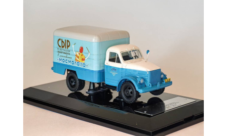 Фургон КИ-51 «СЫР – «МОСМОЛОКО» Dip Models 105189, масштабная модель, scale43, ГАЗ