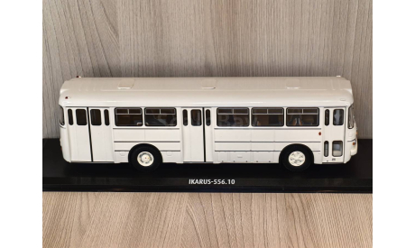Масштабная модель IKARUS 556 белый 1971г. 04013В, масштабная модель, Classicbus, scale43