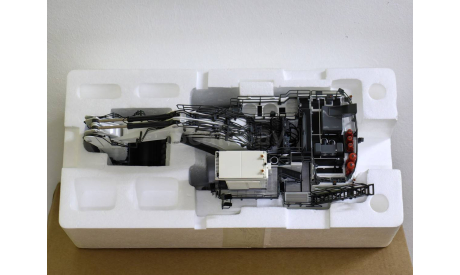 Масштабная модель Liebherr R 9400 NZG, масштабная модель, scale50