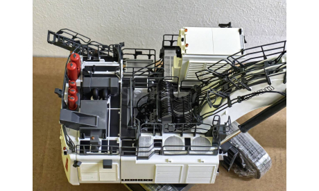 Масштабная модель Liebherr R 9400 NZG, масштабная модель, scale50