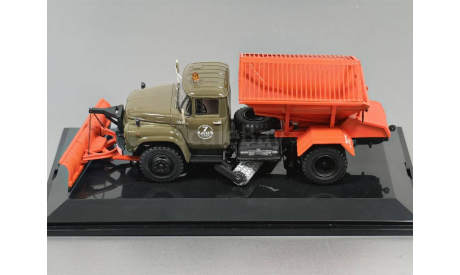 Масштабная модель Пескоразбрасыватель ’ПР-130’ Москва 1977 г. Dip Models 113024, масштабная модель, ЗИЛ, scale43