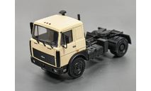 Масштабная модель H795 МАЗ-54327 (1988-1999) бежевый, масштабная модель, scale43, Наш Автопром