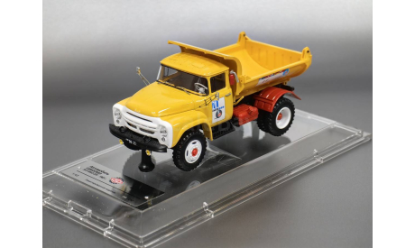 Масштабная модель ЗиЛ-ММЗ-555 самосвал,  «АВТОЭКСПОРТ» - 1965 г. Dip Models 155503, масштабная модель, scale43