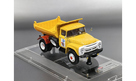 Масштабная модель ЗиЛ-ММЗ-555 самосвал,  «АВТОЭКСПОРТ» - 1965 г. Dip Models 155503, масштабная модель, scale43