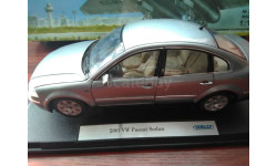 Модель 1:18 Volkswagen Passat, 2001