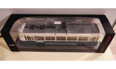 Троллейбус ЗиУ-5 Classicbus с маршрутом, масштабная модель, scale43