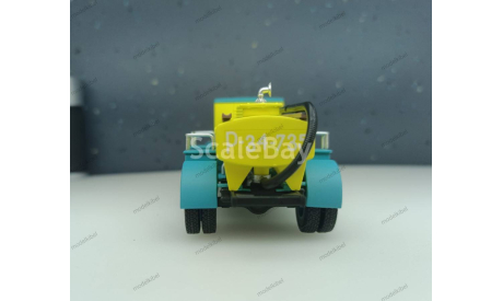 ЗИС 11, сборная модель автомобиля, AVD Models, scale43