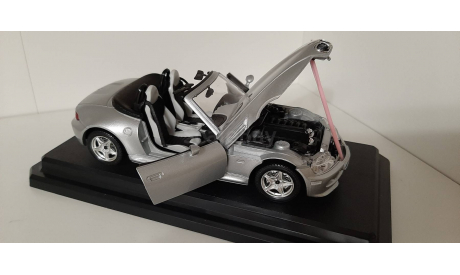 Bmw M Roadster 1996 / 1:24 / Bburago, масштабная модель, 1/24