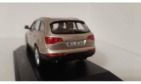 Audi Q 7 /  1:43 / Schuco, масштабная модель, 1/43