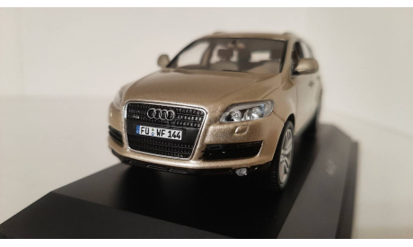 Audi Q 7 /  1:43 / Schuco, масштабная модель, 1/43
