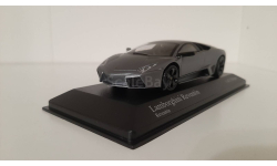 Lamborghini Reventon / 1:43 / Minichamps