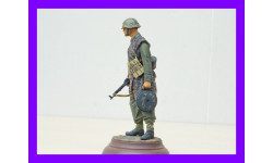 1/16 продаю модель фигуры немецкого солдата с противотанковой миной, конец Второй Мировой войны, редкий набор Морис Корри