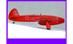 1/48 продаю модель самолета ЯК-15 СССР 1946 год