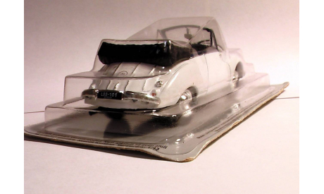 IFA F9 CABRIO - 75 выпуск Kultowe Auta PRL, масштабная модель, scale43