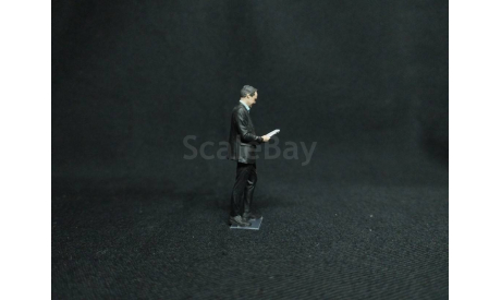 Фигурки 1/43  Директор с отчетами, фигурка, OVB, scale43