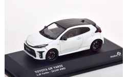 Toyota GR Yaris 1 6l Turbo 2020 white black  Solido 1:43