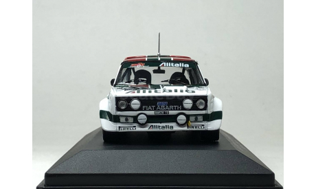 Fiat 131 Abarth #5 победители Rallye Acropolis 1978 Röhrl, Geistdörfer 1:43 CMR, масштабная модель, IXO Road (серии MOC, CLC), scale43