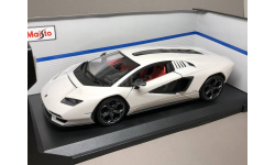 Lamborghini Countach LPI 800-4 Maisto 1:18