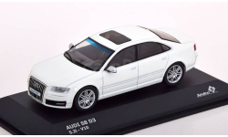 Audi S8 D3 2010 weib Solido 1:43