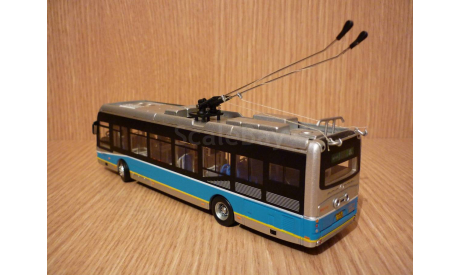 Троллейбус BJD WG120N2, масштабная модель, 1:64, 1/64